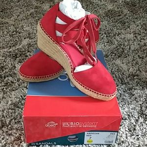 ABEO BIO "Dee" red espadrille, size 6.5 to 7